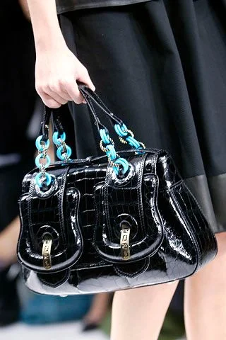 Look 17